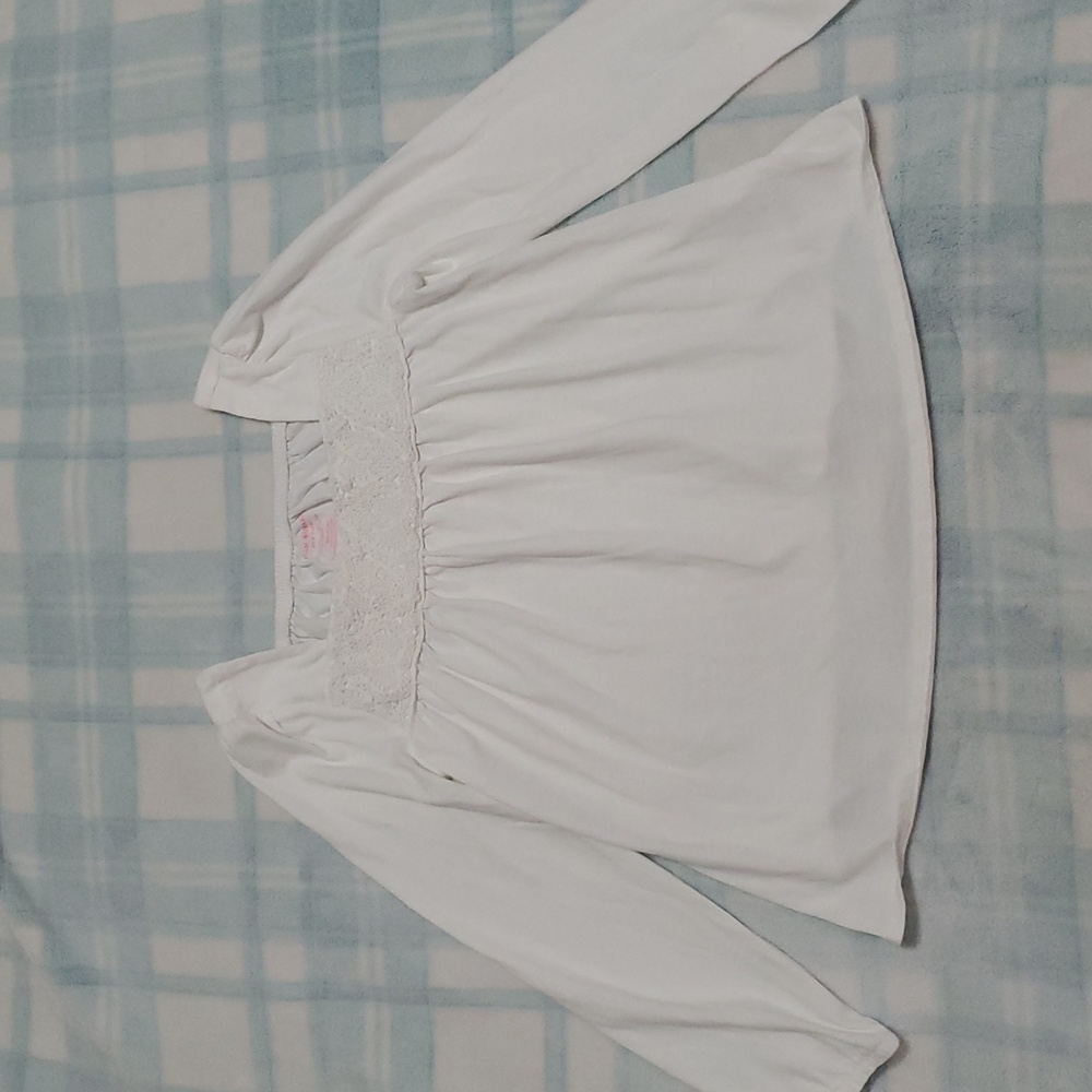 EUC Isaac Mizrahi White Top